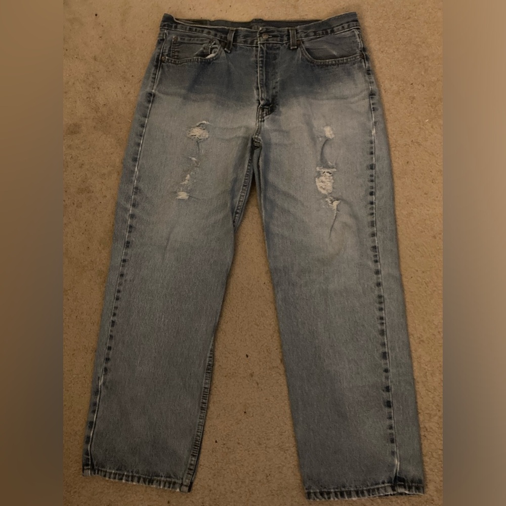 LEVIS JEANS